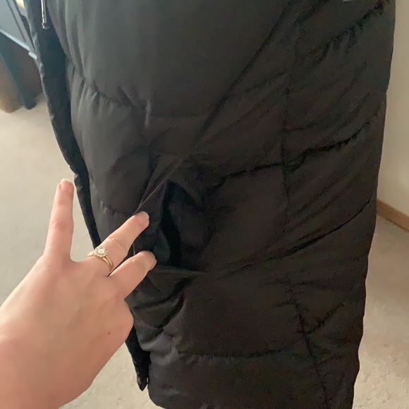 Jacqueline de Yong Black mid length vest - Picture 4 of 14